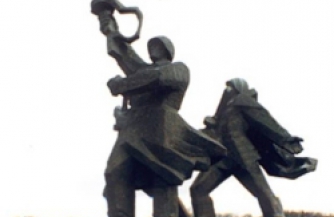 Мэр Риги заступился за мемориал