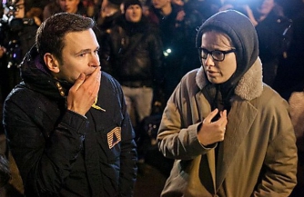 http://www.segodnia.ru/sites/default/files/styles/50/public/articles/2015/03/05/sobchach_341724484.jpg