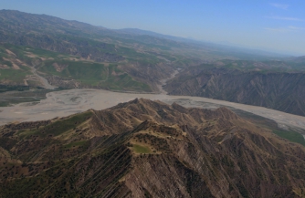 http://www.segodnia.ru/sites/default/files/styles/50/public/articles/2015/06/18/pamir.jpg