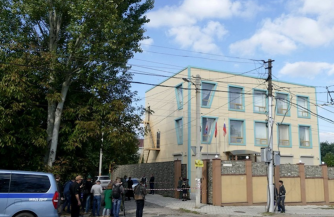 Бандеровцы взрывают выборы