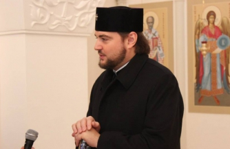 «Может выть голым на луну»