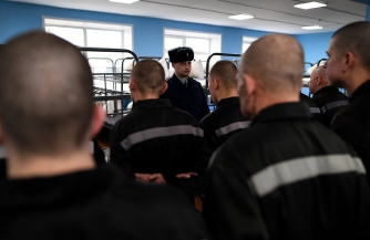 Дефицитные нары для силовиков