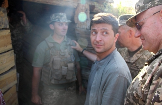 Гей-парад вместо парада