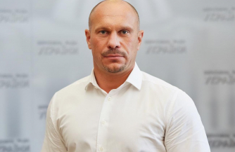 Всех на пальму