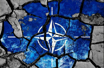 НАТО начинает дробиться