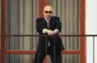 Посол-рэппер