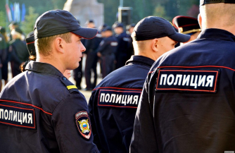 Право вскрывать машины и проникать в квартиры